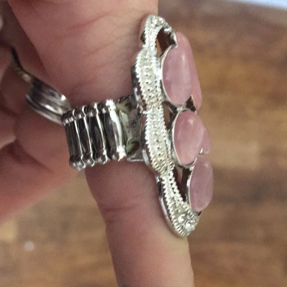 Rings - Picture 3 of 6